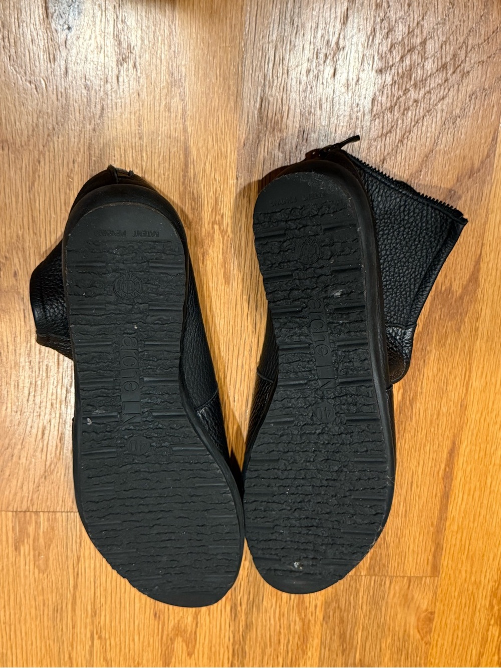 Arche Black Leather Rear-Zip Ankle Booties - Picture 5 of 10